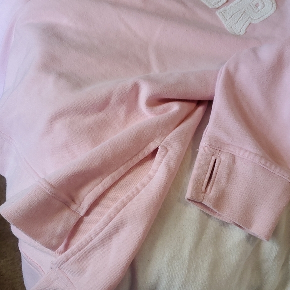 Baby Powdered Pink Sweatshirt with 'LOVE' In Puff Vinyl Nod To The 80s Sz Large - Picture 6 of 7